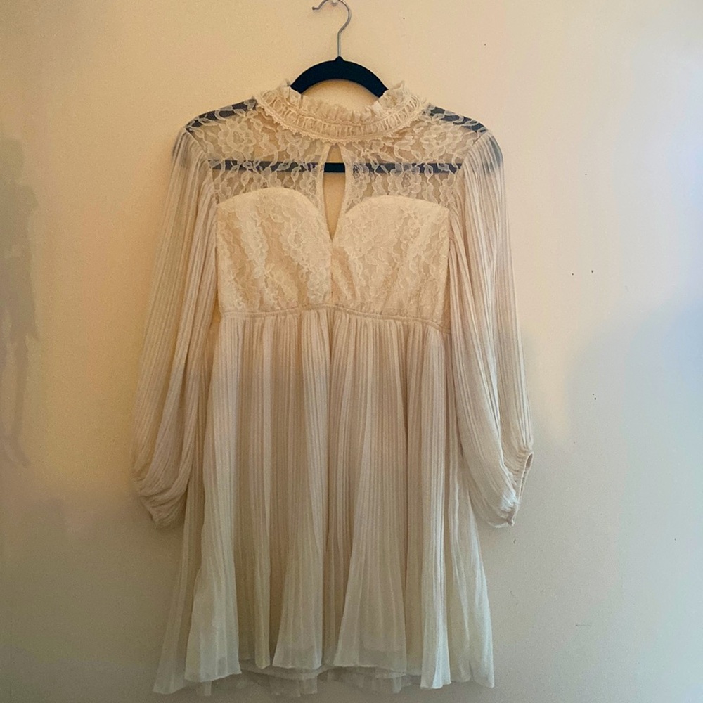 White elegant dress (party)